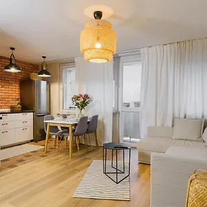  Apartament P&o Hawajska Polska